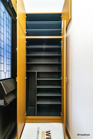 コート花水木の玄関|下駄箱