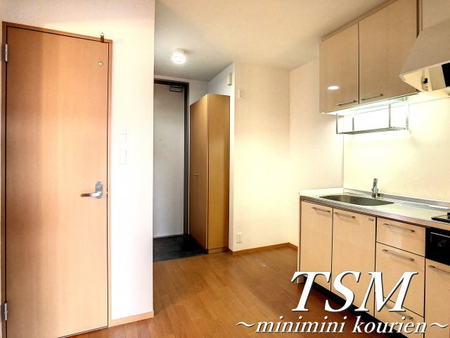 ペジーブル萱島の居間・リビング