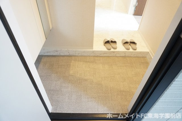 合志市須屋のアパートの玄関