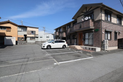 【駐車場】 | ラ・ベラ・ルーチェ