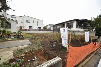 【外観】 | 現地見学や資料請求などお気軽にお問合わせ下さい。
周辺環境とあわせて現地ご案内致します。