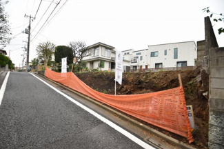 【前面道路含む現地写真】 | 現地見学や資料請求などお気軽にお問合わせ下さい。
周辺環境とあわせて現地ご案内致します。