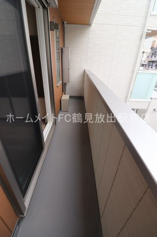 ボヌワール高井田のバルコニー