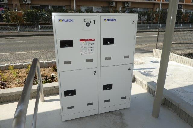 総社市中央４丁目のアパートのその他共用部分|宅配ボックス