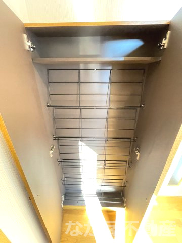 【収納】 | 小物を収納するのに便利です
