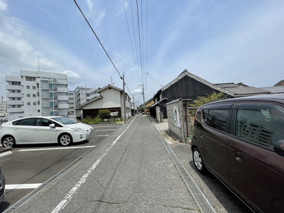 【前面道路含む現地写真】 | 西大寺南2丁目土地 | ◆◇前面道路写真(北東)◇◆