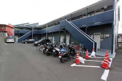 【駐車場】 | メゾンド歩坂B