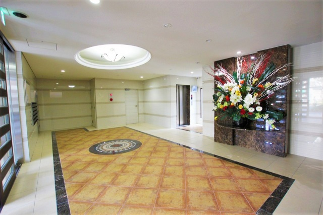 Luxe緑橋のロビー