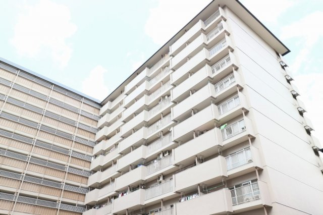 深江橋第二コーポの外観|別角度から見た外観です。
