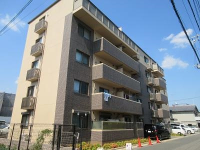 レジェンド太秦の外観