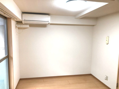 【寝室】 | 川口プラザE