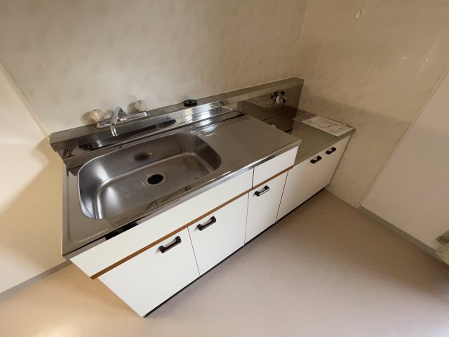 プレジュール石崎のキッチン