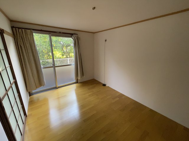 プレジュール石崎の居間・リビング