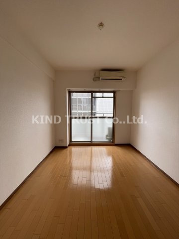 エスリード同心第5の居間・リビング|ゆったりとしたリビングです