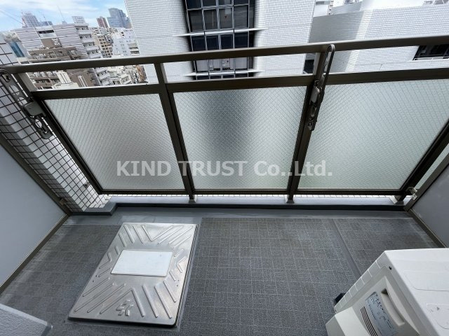 エスリード同心第5のバルコニー|バルコニーからの眺めを楽しみながら食事をしませんか