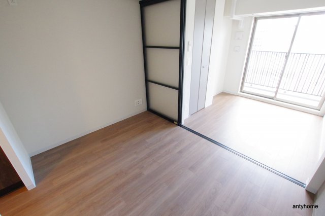 アーバネックス京町堀 仲介手数料無料の寝室