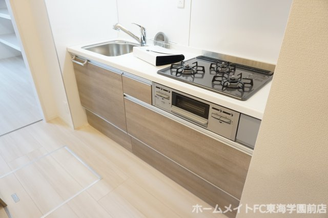 ファーブラウのキッチン
