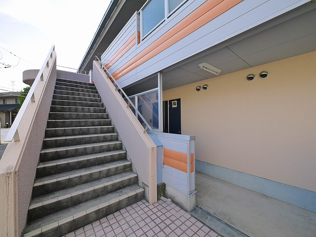 ガーデンプレイスおしくまのその他共用部分|階段部分です