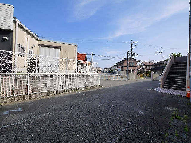 ガーデンプレイスおしくまの駐車場|駐車場があります