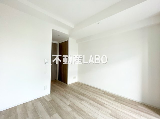 エスリード難波 THE FIRSTの寝室