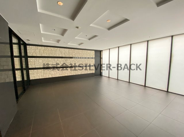 アドバンス難波西アクアのロビー