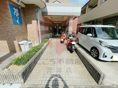 【エントランス】 | ジュネスノーブル