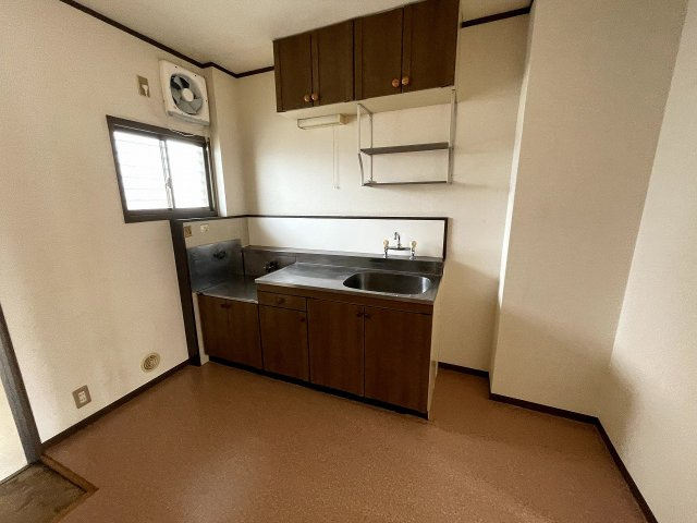 コスモハイツ松本Ⅰのキッチン