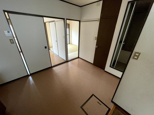 コスモハイツ松本Ⅰの居間・リビング