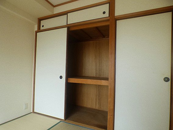 グリーンハイツ青木の収納