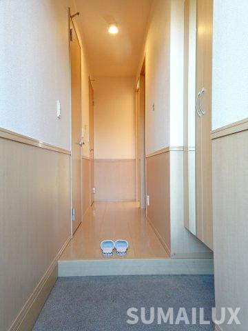 熊本市中央区国府１丁目のアパートの玄関
