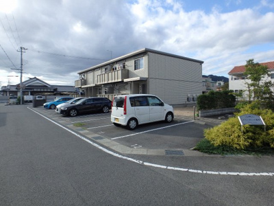 【駐車場】 | メゾンクレール堂本
