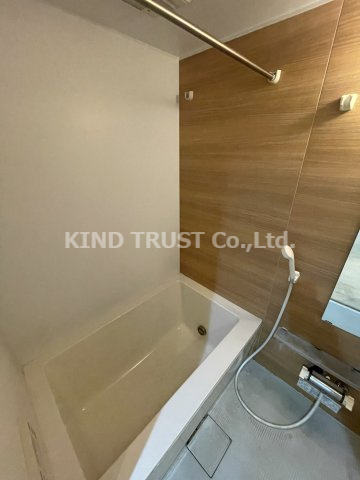 シャンテ与力町の浴室|落ち着いた空間のお風呂です