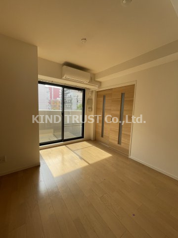 シャンテ与力町の居間・リビング|こちらのリビングで趣味の時間をお楽しみください