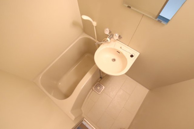 【浴室】 | カマールM