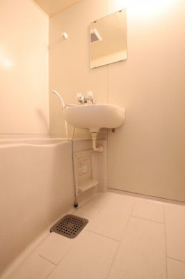 【浴室】 | カマールM