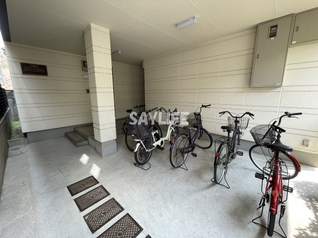 ガリューコート菱屋西のバルコニー