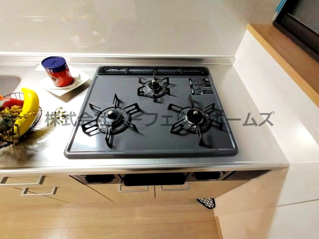 高野道1丁目中古戸建のキッチン|きれいなキッチンです