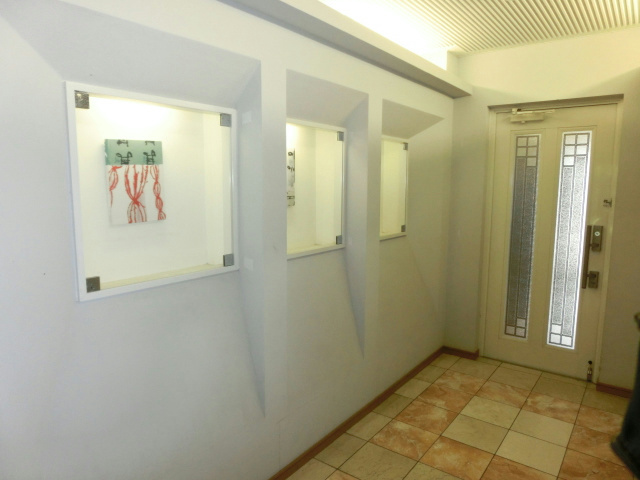 アートフォルム富塚のロビー