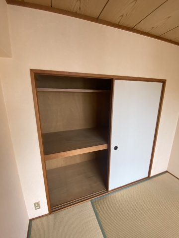 藤和東加古川ハイタウンC棟の収納