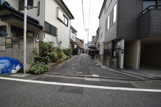 【前面道路含む現地写真】 | 北東側4.0ｍ公道　車の往来はほとんど御座いません。