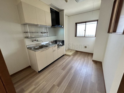 【居間・リビング】 | ビラトレンディ