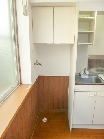 【設備】 | ライフピアルシーダ | 室内洗濯機置き場
同設備の別室写真を使用しております。