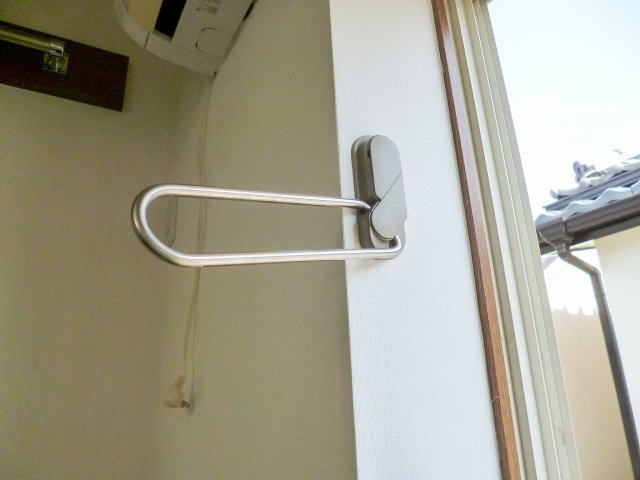 【設備】 | ライフピアルシーダ | 物干し機付き
同設備の別室写真を使用しております。