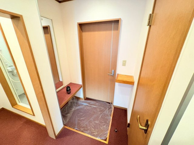 【玄関】 | ウィスタリアA