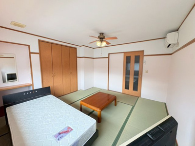 【居間・リビング】 | ウィスタリアA