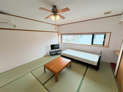 【居間・リビング】 | ウィスタリアA