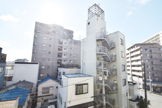【展望】 | 物件のお問い合わせは、 ０１２０－７００－９６８までお気軽にどうぞ！
バルコニーからの眺望