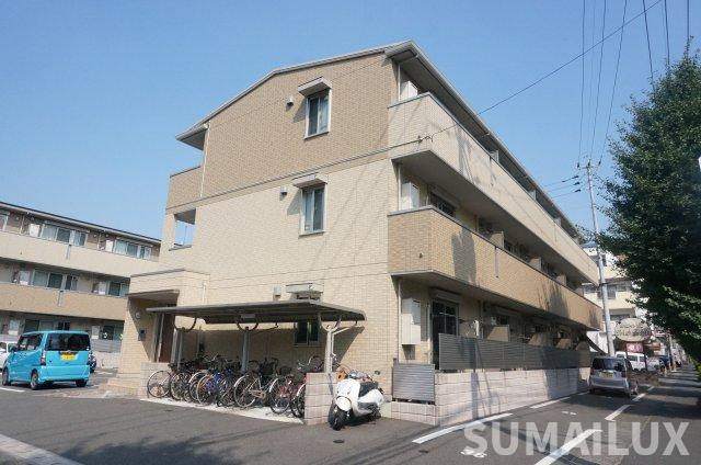 熊本市東区月出２丁目のアパートの外観