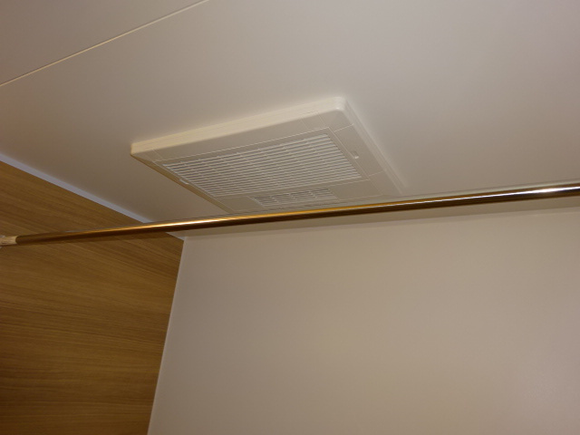 プロムナード倉敷の浴室|浴室乾燥機