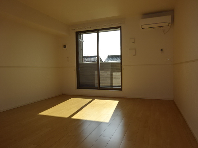 プロムナード倉敷の居間・リビング